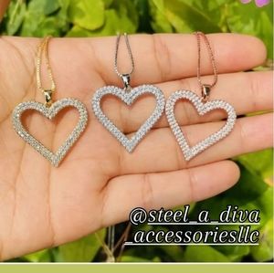 Rhinestone Heart necklace